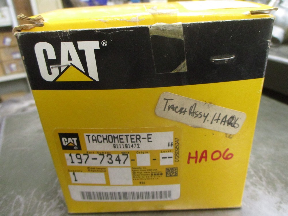 New Caterpillar 197 7347 Digital Tachometer