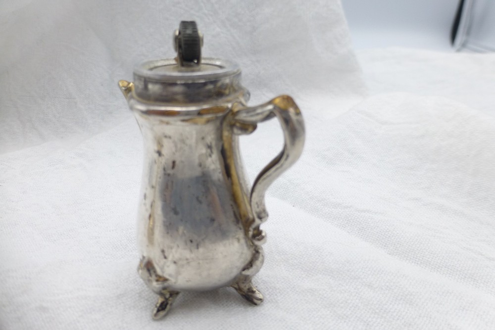 Vintage Nutrend by Cory - Tea Pot Lighter ~ Made USA F4