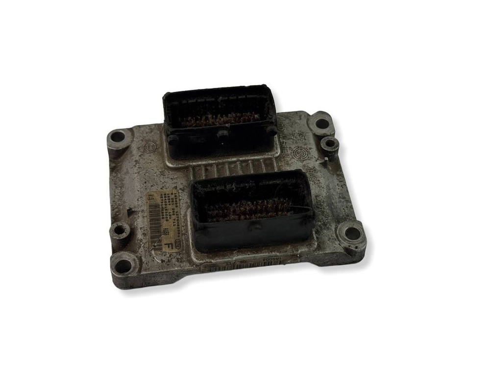 Alfa Romeo 156 2000 Engine Control Module 0261206711 kW BVV2711