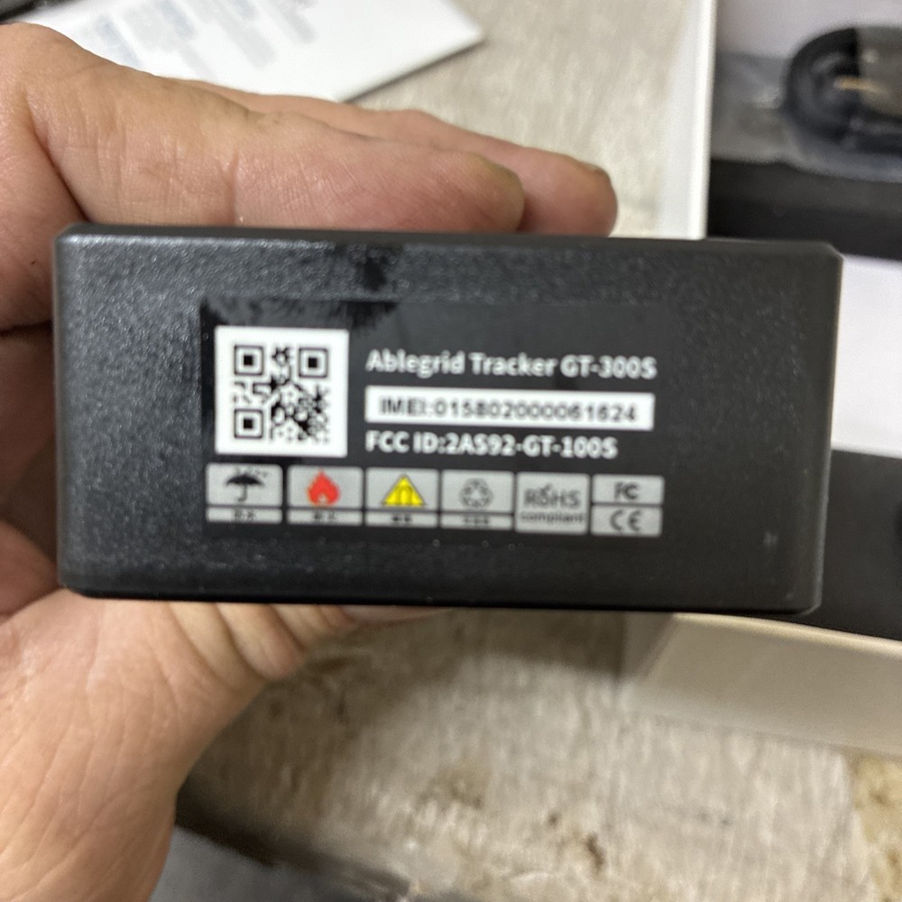 Ablegrid Magnetic Mount Real Time New And Complete GPS tracker