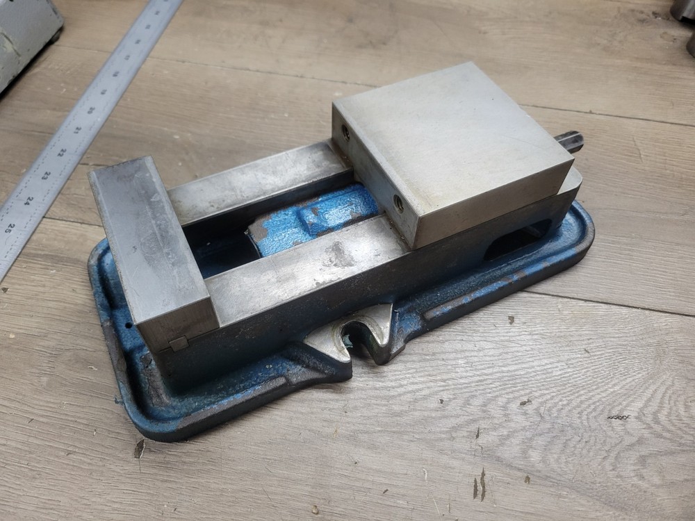 4" ANGLE LOCK MILLING VISE JAPAN