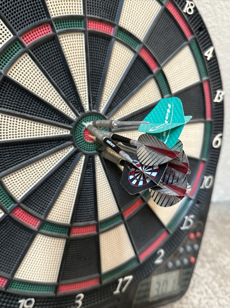 Halex Electronic Dart Board *Tested & Free-Ship*
