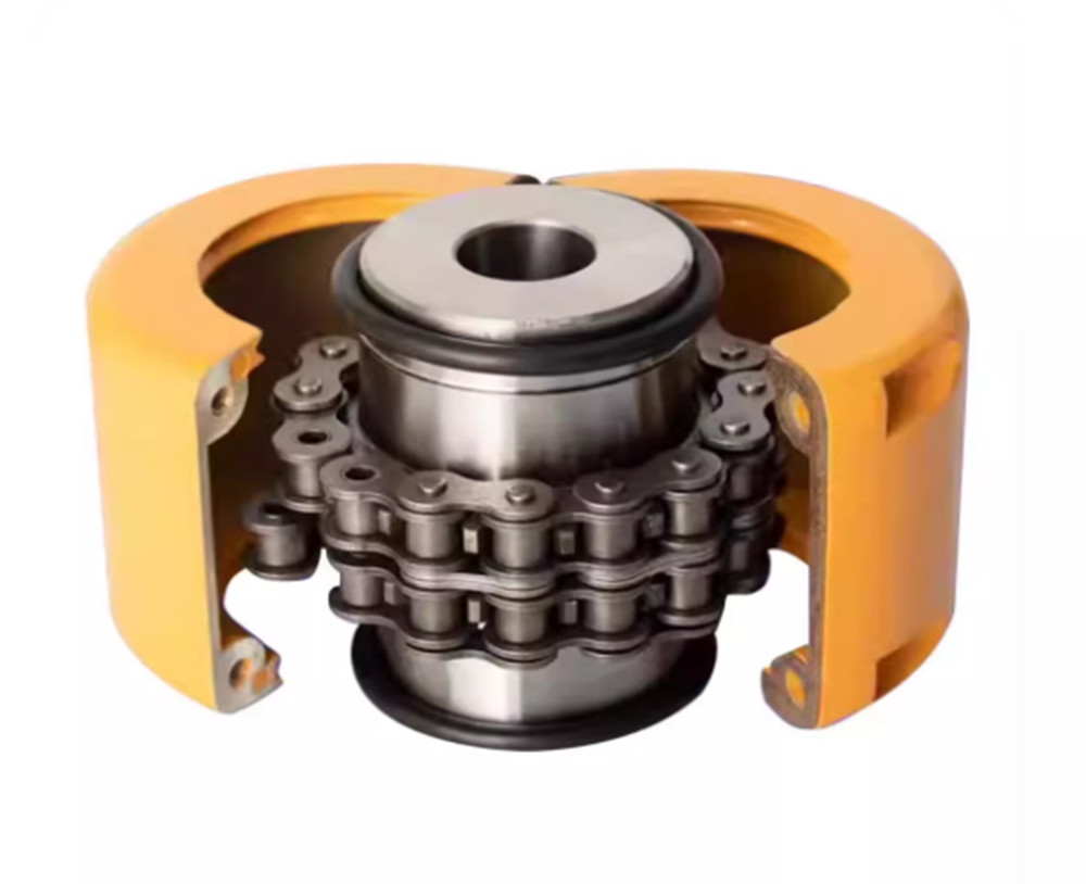 One Brand New KC-10020 Chain Coupling Casing