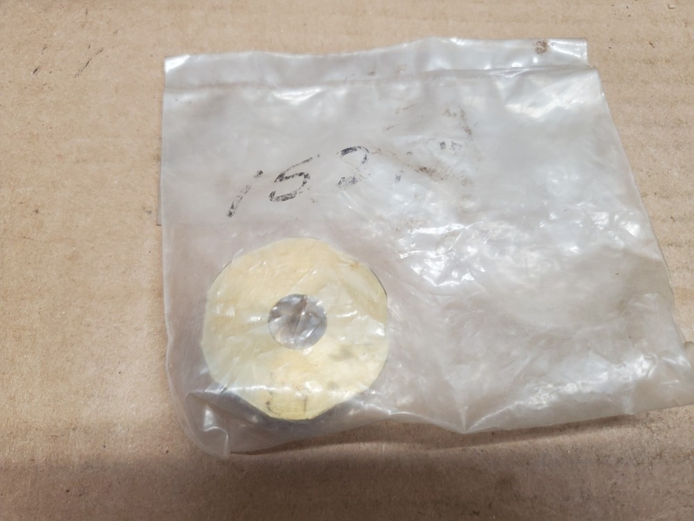 NOS M15219 Snow Plow Brass Pump Piston Follower E46 E47 E57 E58 E60 Meyer 15219