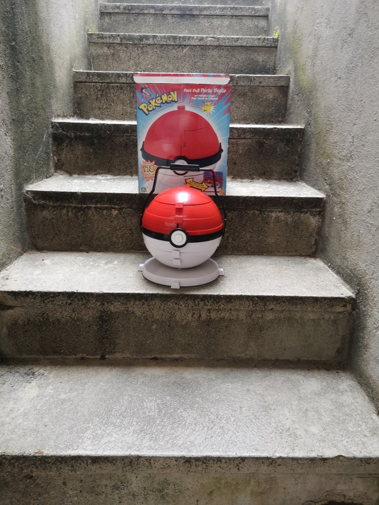 Pokel Ball