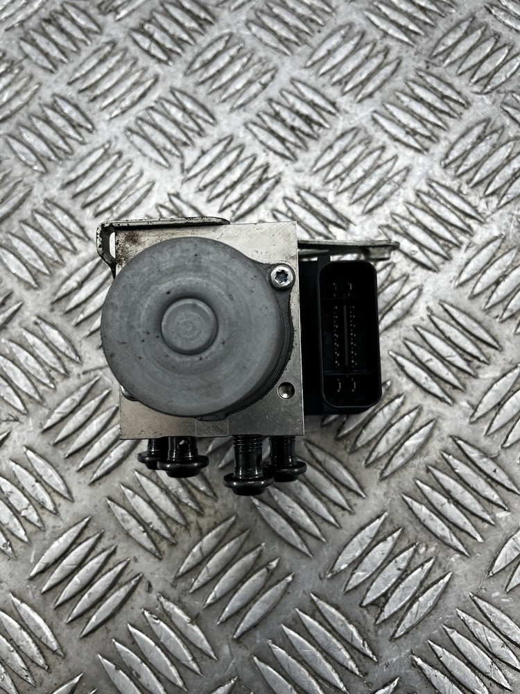 Yamaha MT09 ABS 2014 ABS pump 2014 - 2016