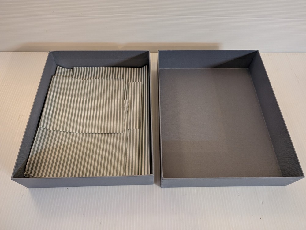 Authentic Thom Browne Gift Box - multiple sizes available