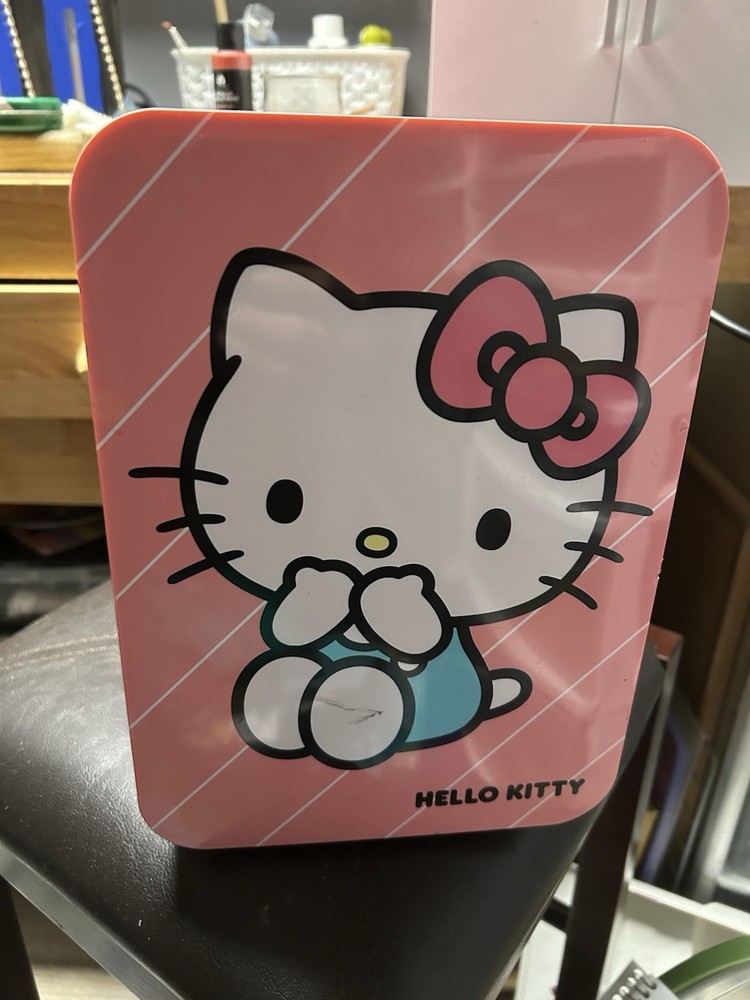 Hello Kitty Mini Fridge Thermoelectric Cooler