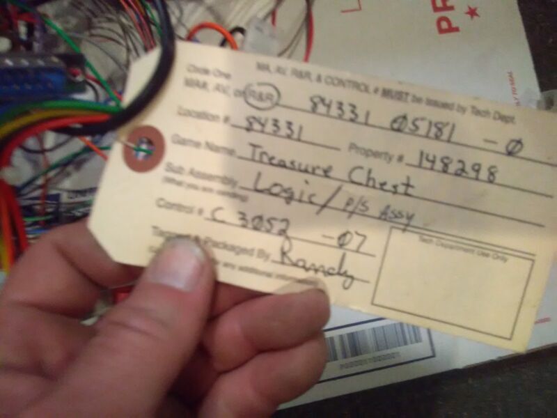 treasure chest arcade crane wires #1