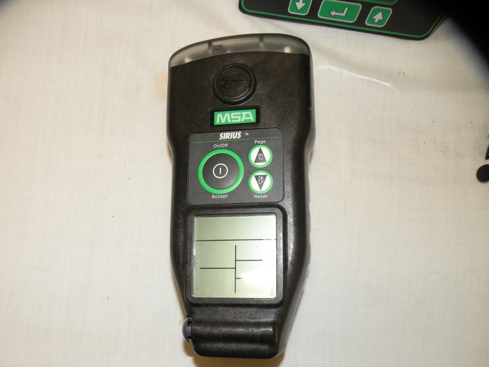 MSA SIRIUS MULTIGAS DETECTOR MSA GALAXY AUTOMATED TEST SYSTEM & CYLINDER HOLDERS