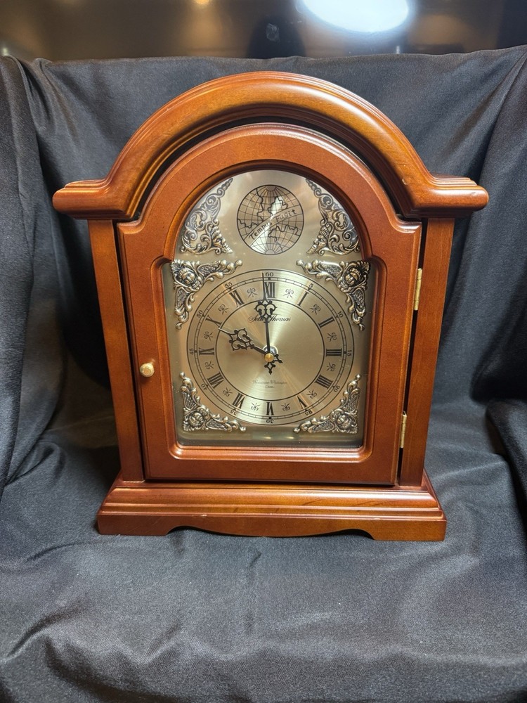 Seth Thomas Tempus Fugit mantel clock