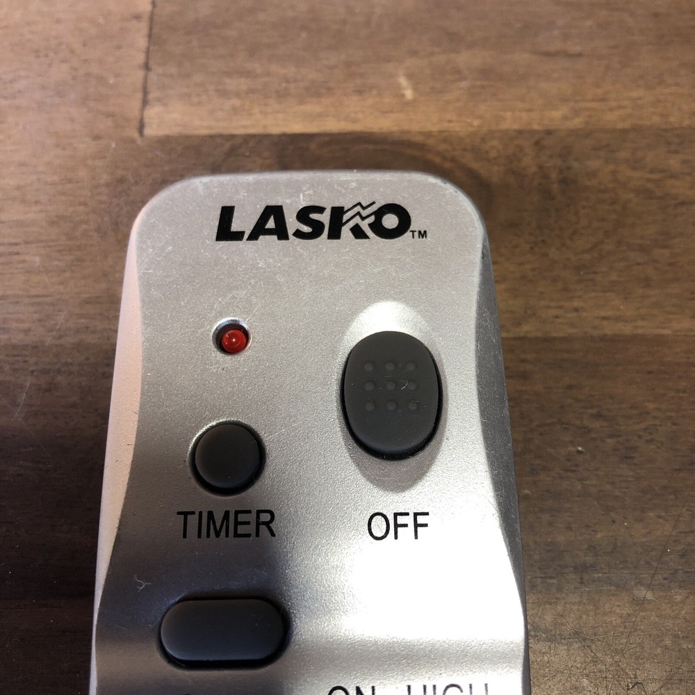 LASKO Oscillating Fan Remote Control Timer Silver
