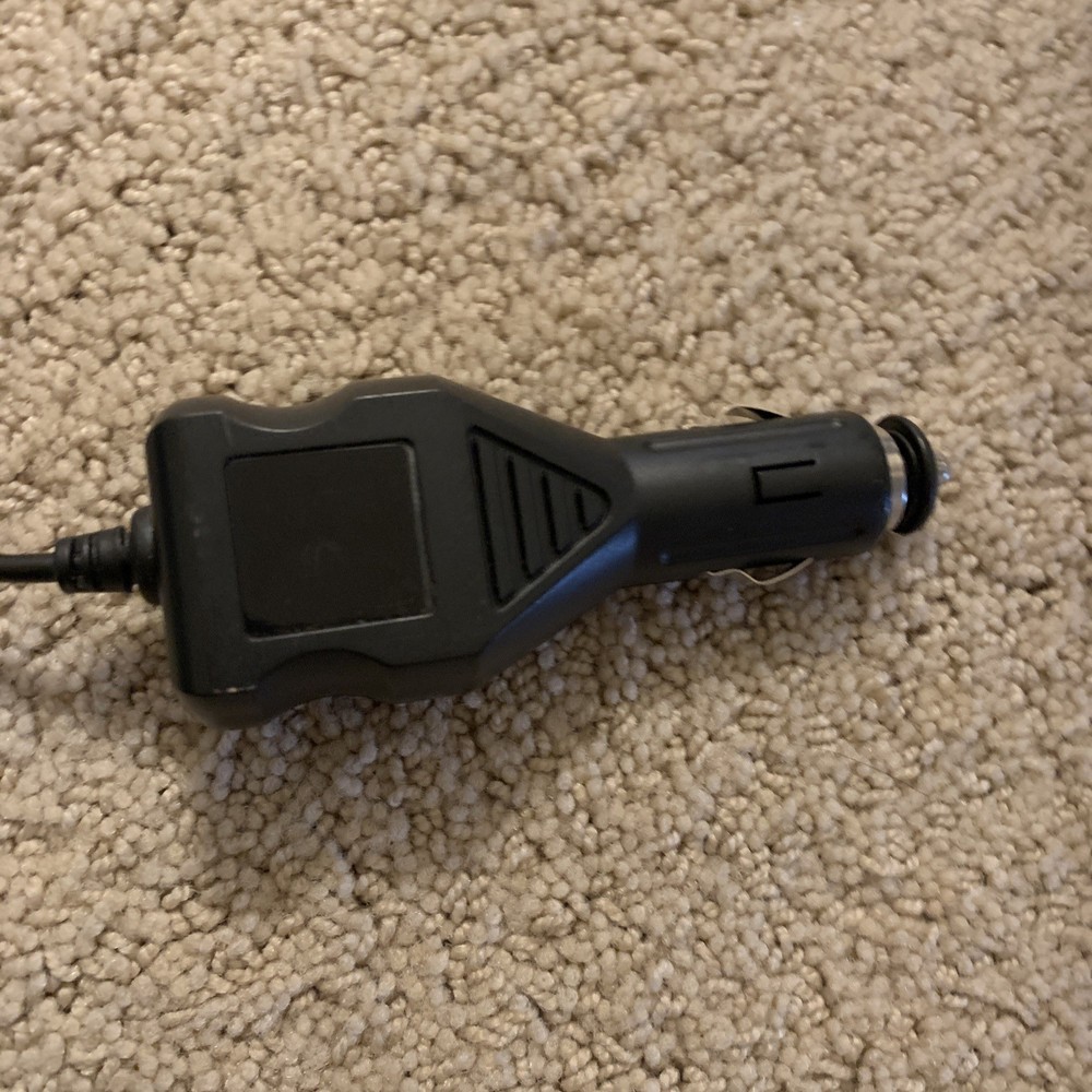 Magellan Maestro 4250 Automotive Mountable Bundle