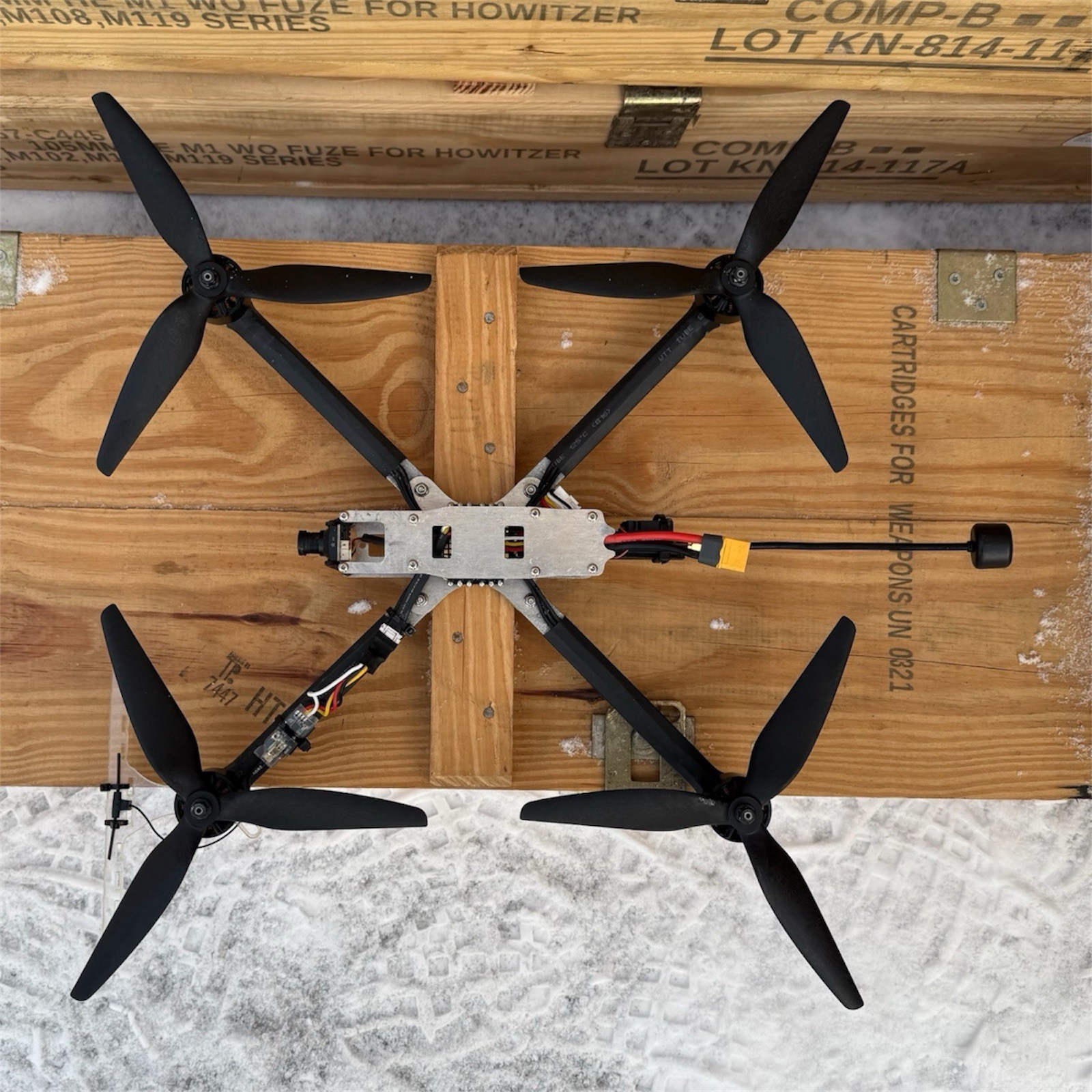 Russian FPV Drone Kamikaze/ Ukraine War/ VT-40/ Ready to fly!