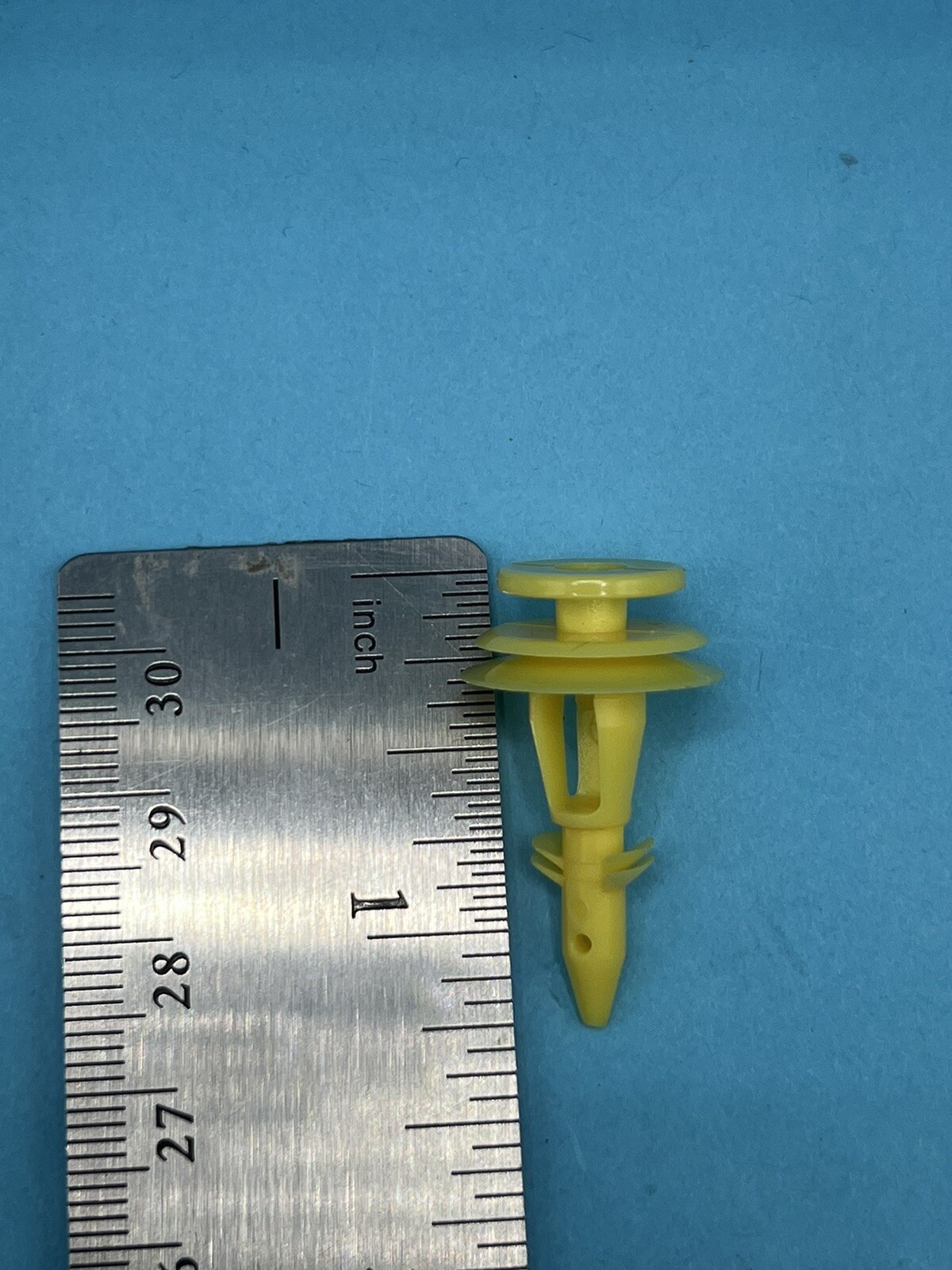 (Pack of 10) Lift Gate Trim Panel Retainer Clips for Jeep Grand Cherokee 6502991