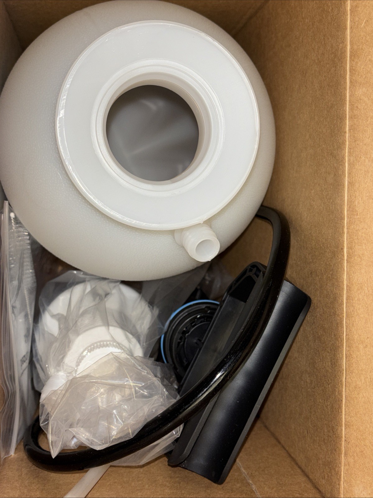 Kegco Deluxe Kegerator Cleaning Kit Pressurized Hand Pump Keg Beer Line Cleaner