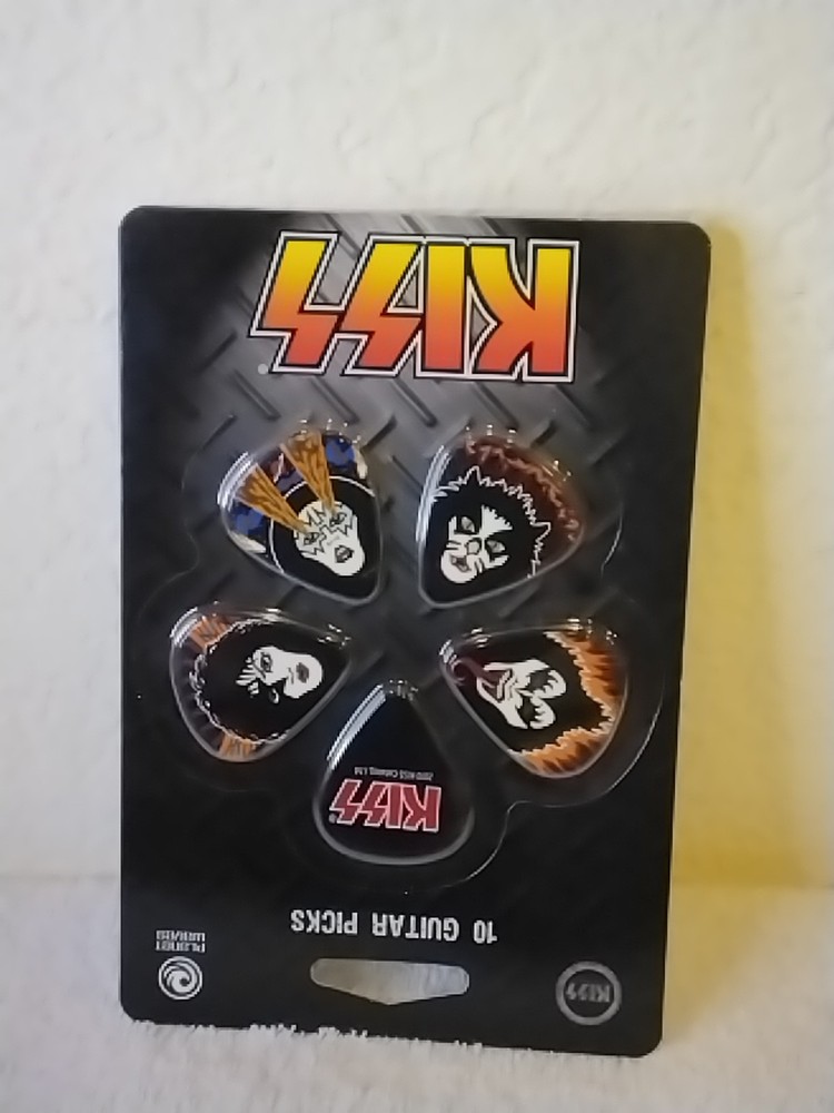 2010 Kiss Catalog 10 Guitar Pick Set Gene, Paul, Ace, Peter New