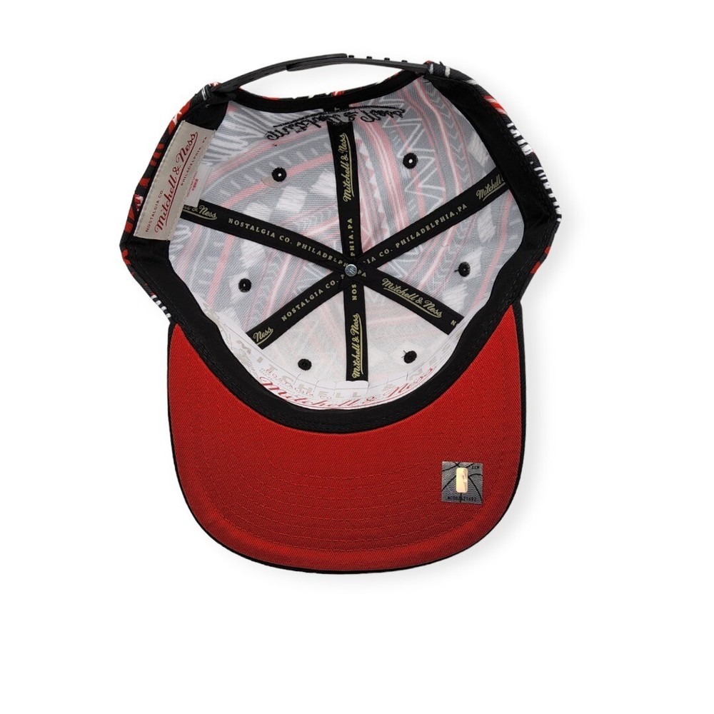 Mitchell & Ness Chicago Bulls Game Day Pattern Deadstock Adjustable Snapback