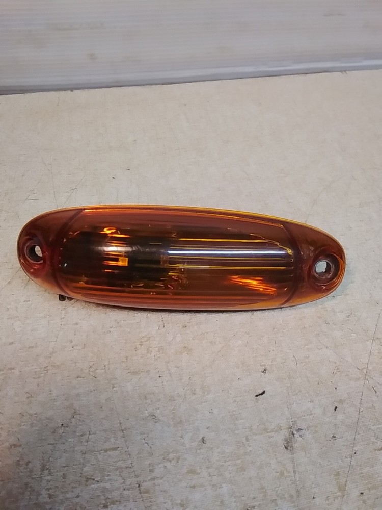 Freightliner Cascadia Amber Clearance Marker Light