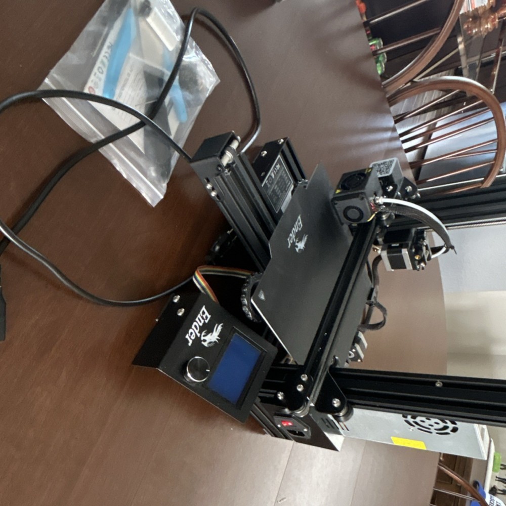 Ender 3D Pro 3d Printing Machine with Accessories Works Great