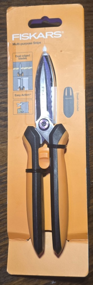 Fiskars Multipurpose Garden Snip Soft Grip & Sheath New