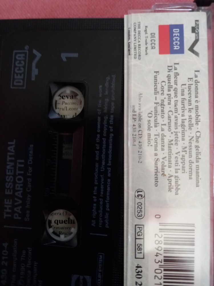 Music Cassette - Te Essential Pavarotti
