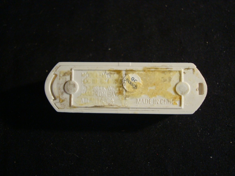 Hampton Bay Wireless Battery Operated Doorbell Push Button, White