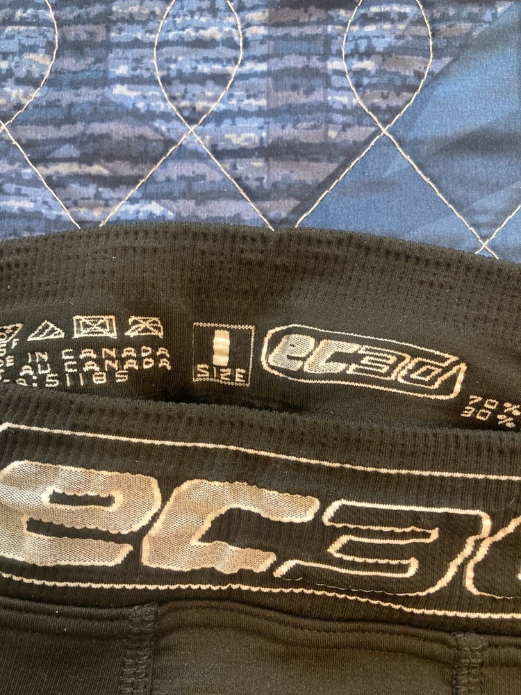 EC3D womens black compression shorts Size 1