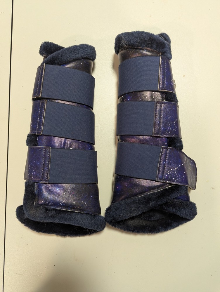 Dapplebay Constellation Brushing Boots - Size L