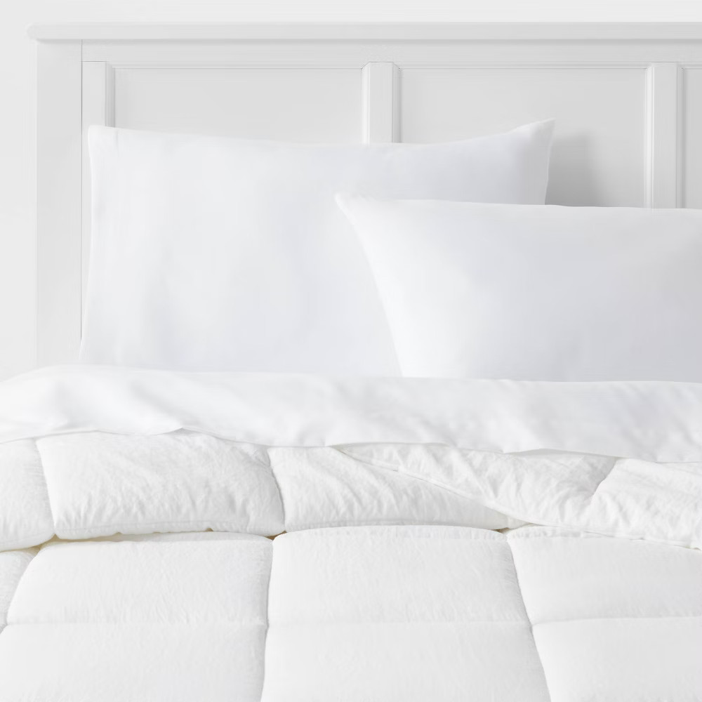 Room Essentials Solid Square Quilting Comforter Alternative, White, Twin/TwinXL