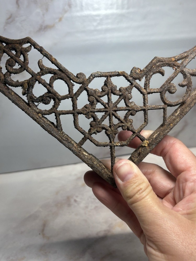 Antique Victorian Wall Bracket Cast Iron