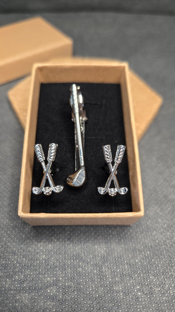 Golf tie clip and cufflinks silver color