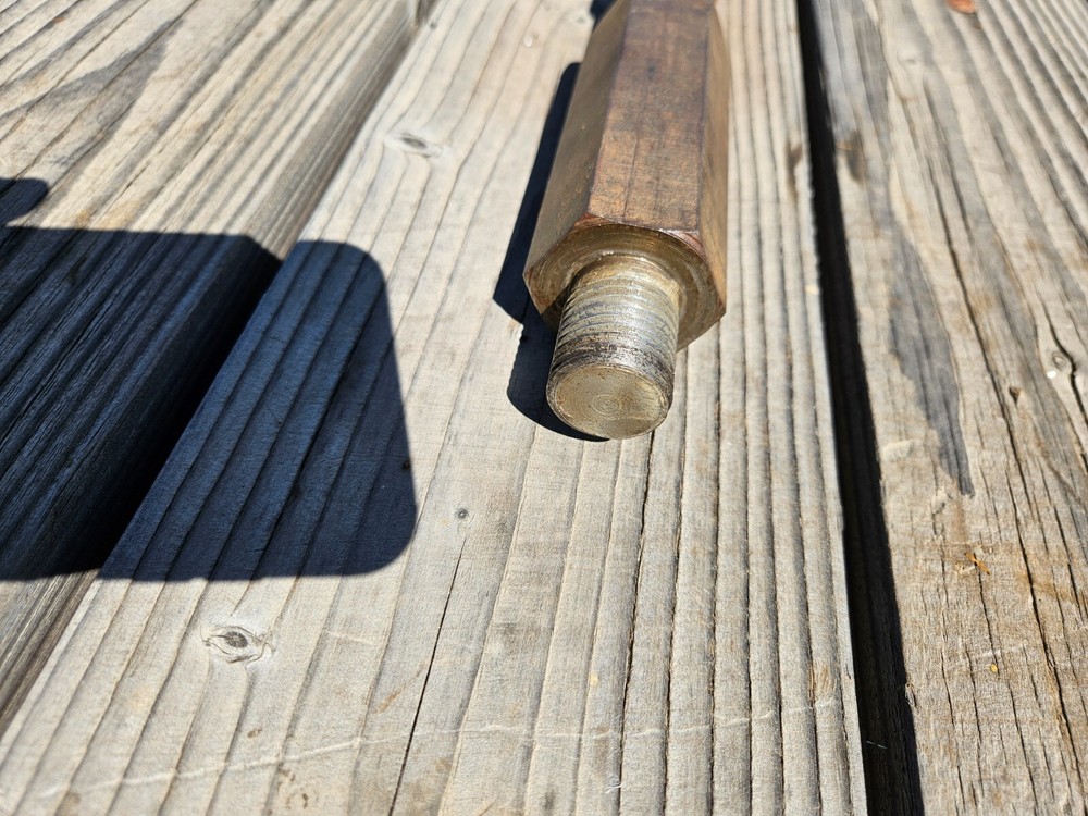 wireline slickline sucker rod crossover