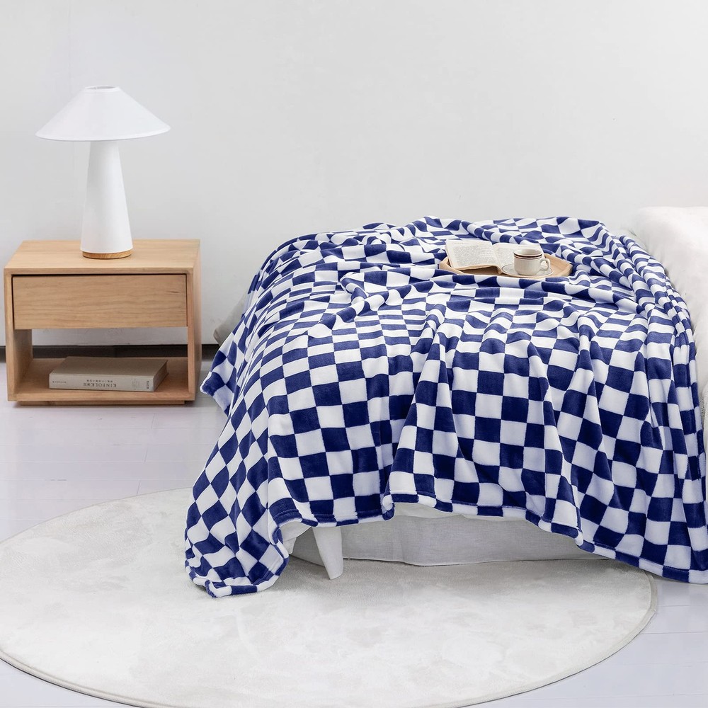 LOMAO Throw Blankets Flannel Blanket with Checkerboard Grid Pattern Soft Thro...