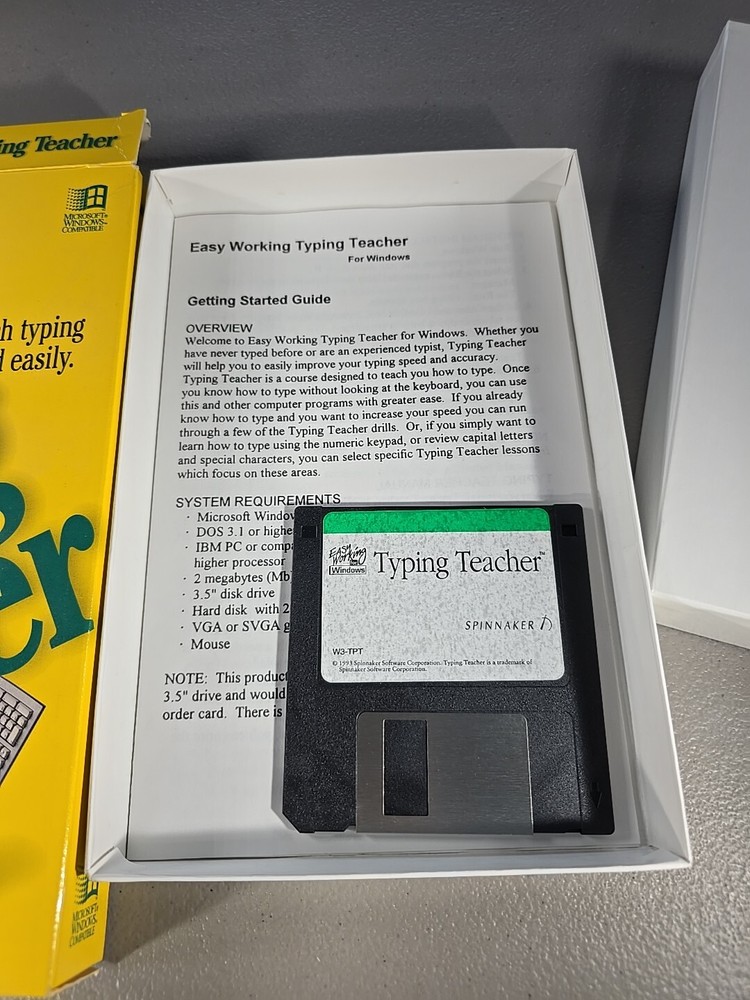 Vintage Easy Working Spinnaker Typing Teacher For Windows 3.5" Diskette