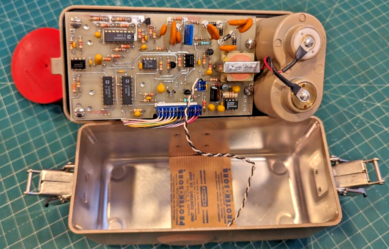 1x CLEAN Ludlum Model 3 Survey Meter 44-9 Tested, Verified, and GUARANTEED