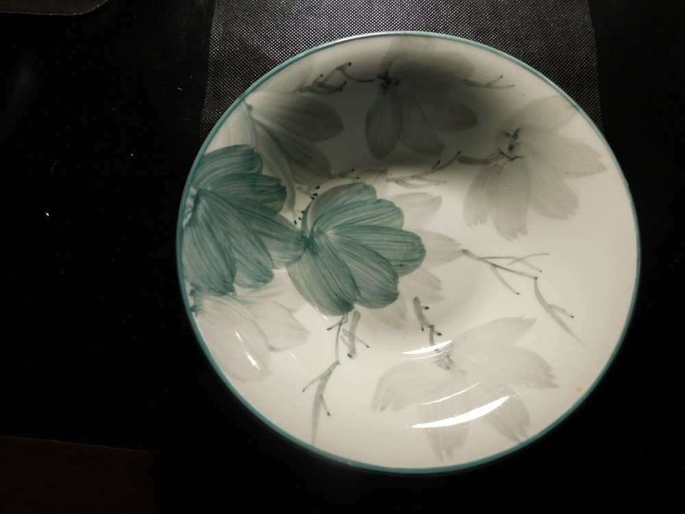 VINTAGE FARBERWARE HAND PAINTED BOWL! E290XDXX