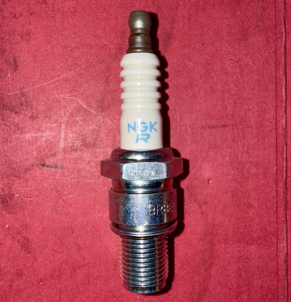 NGK BR8ECS SkiDoo spark plug new
