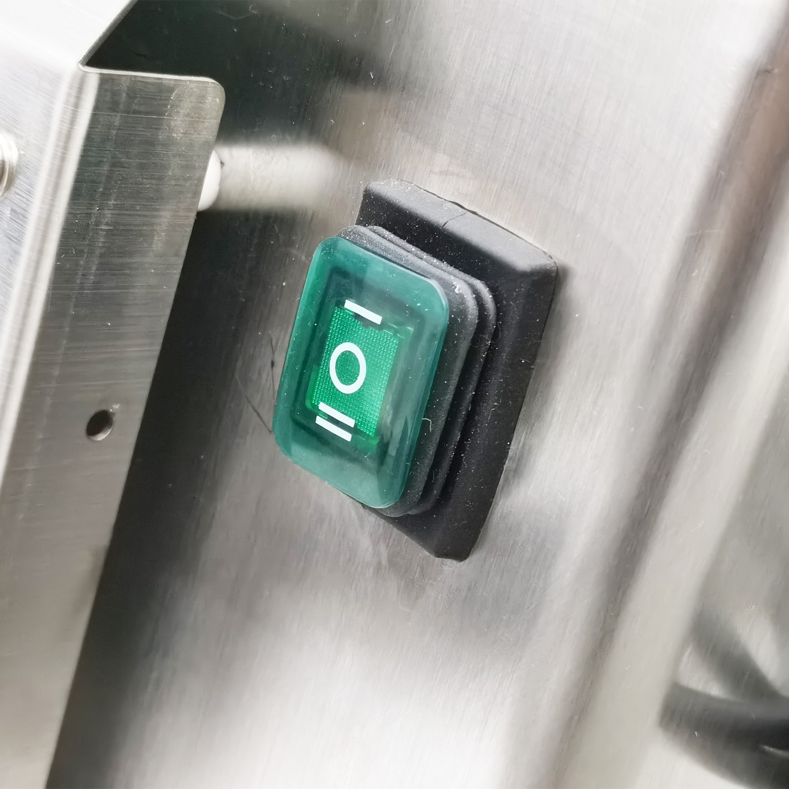 3.9"-15.7"Electric Pizza Dough Roller Sheeter Pastry Dough Press Rolling Machine