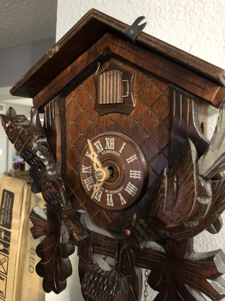 Vintage German Black Forest Cuckoo Clock …See Description