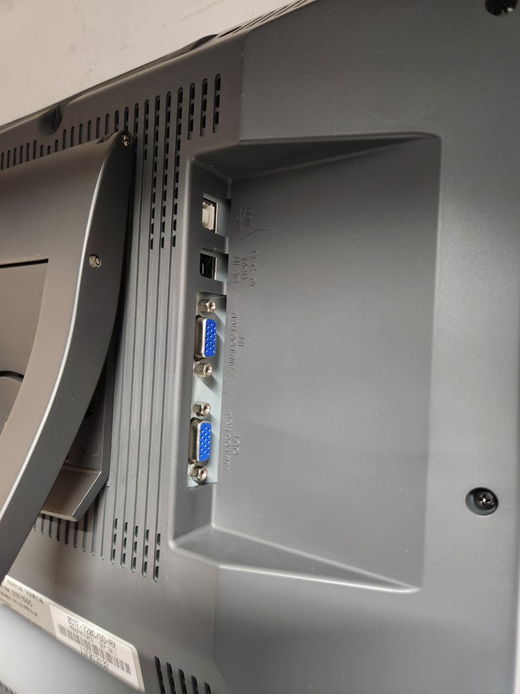 Wacom LCD tablet DTF-720 Interactive Pen Display