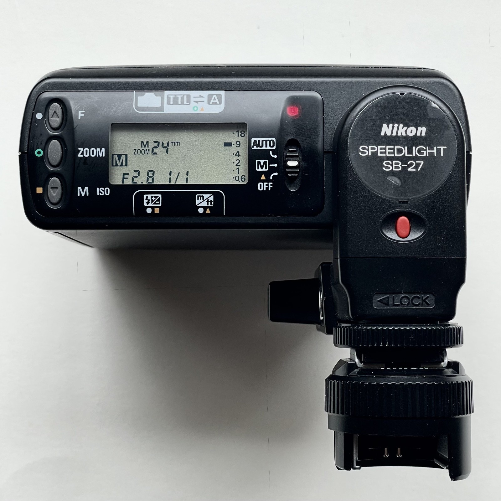 NIKON Speedlight SB-27 AF-TTL Electronic Flash with Case