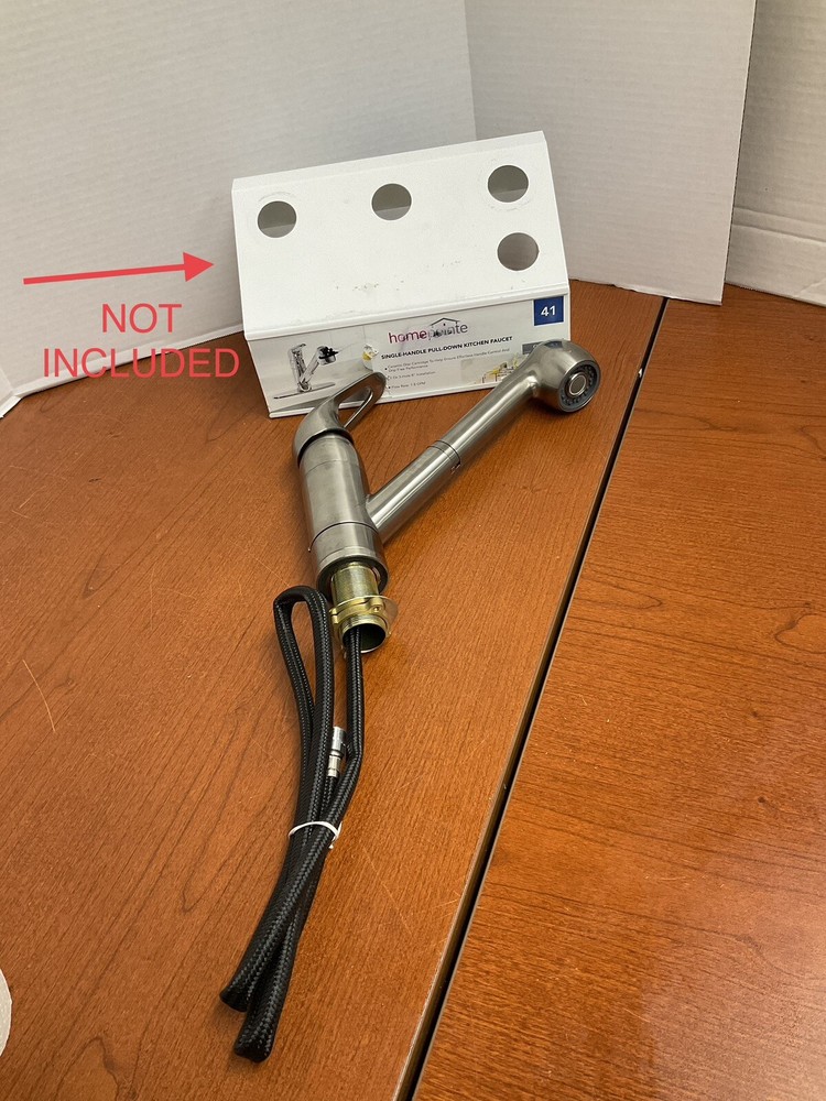 HomePointe Kitchen Faucet With Pull-out Spray, Temperature Memory, Chrome Finish