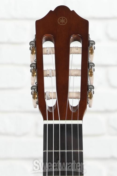 Yamaha C40II Full-Scale Classical - Natural