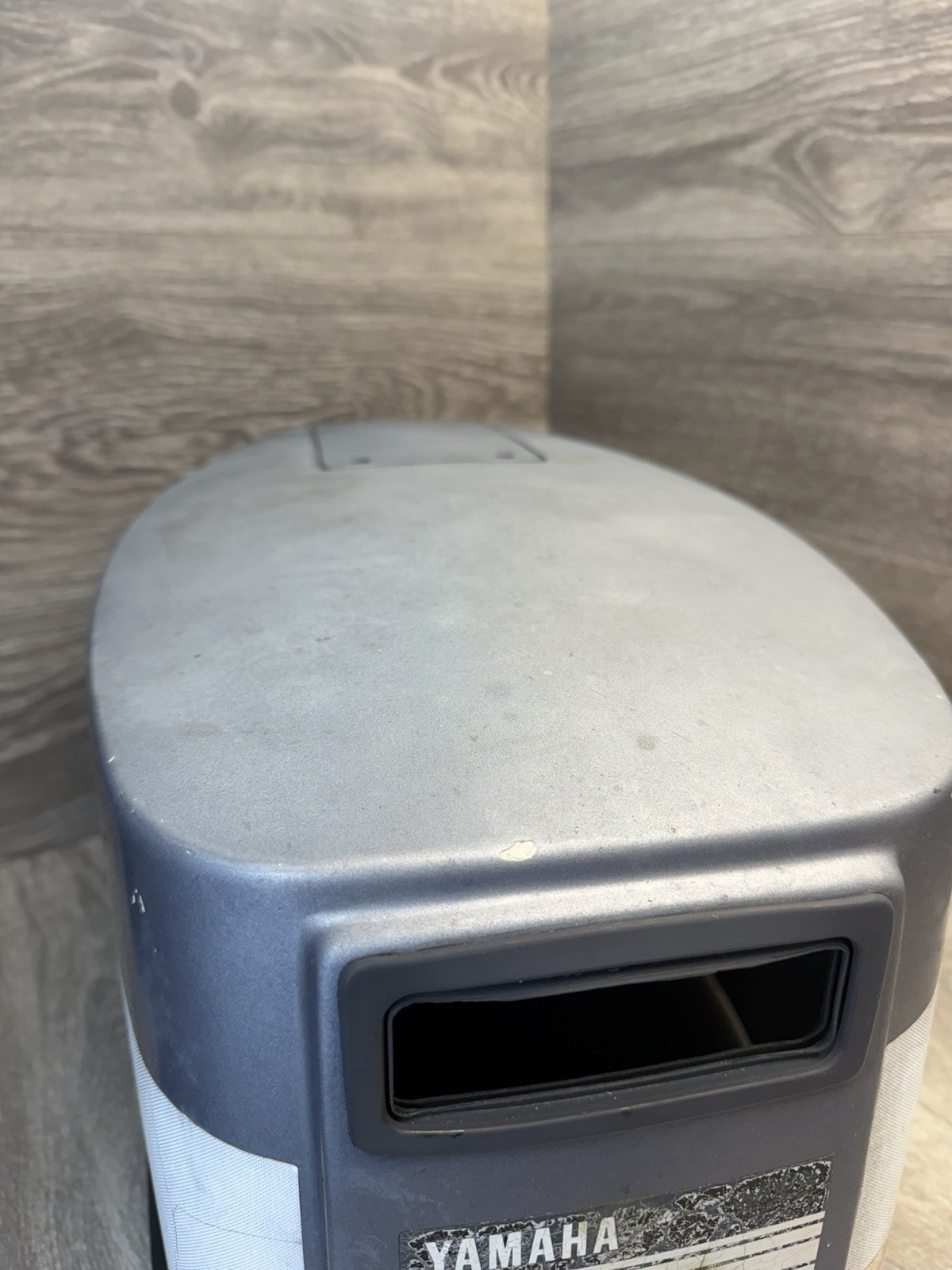 6H7-42610-12-EK Yamaha Outboard 2 Stroke 25HP Top Cowling Hood Pull Start