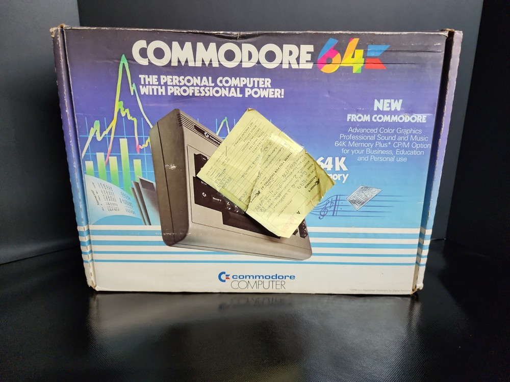 Vintage Commodore 64 Computer C64 In Original Box w/ Inserts & Cables, Powers Up