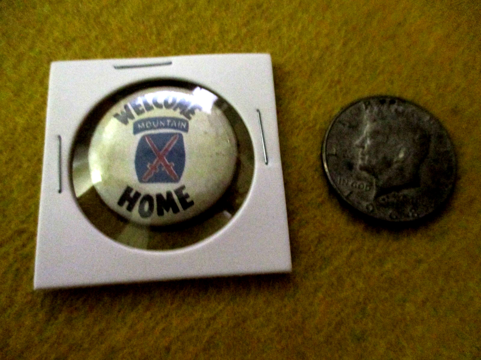ORIGINAL WWII HOMEFRONT ANTI AXIS WELCOME HOME 10 TH MOUNTAIN DIVISION PIN (A)