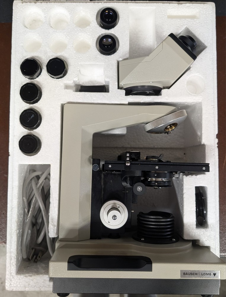 bausch and lomb 31 - 74 - 24 microscope vintage