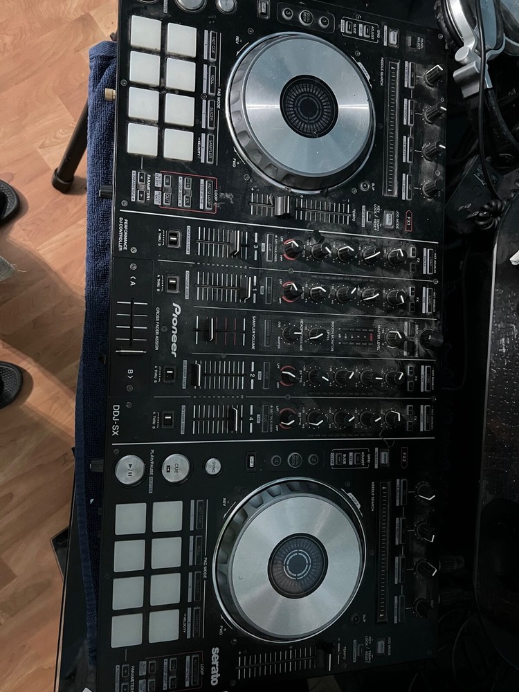 dj system