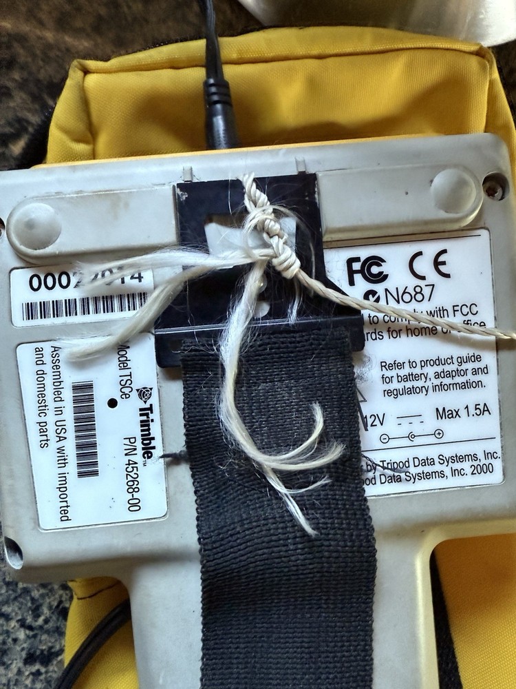 Trimble TSCe Field Controller Data Collector Power on Power Supply / Soft case